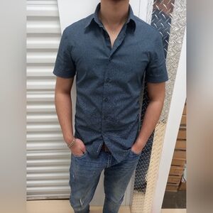 Perry Ellis Men's Short Sleeve Brand New with Tags Slim Fit